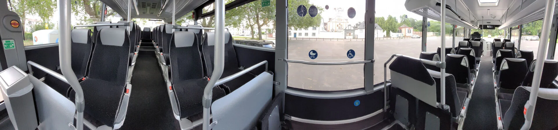 Ausflugsbus Innenraum