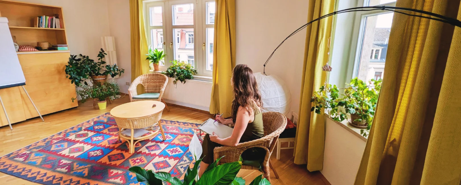 Therapieraum der Privatpraxis für Psychotherapie, Verhaltenstherapie für Erwachsene in Dresden-Blasewitz.