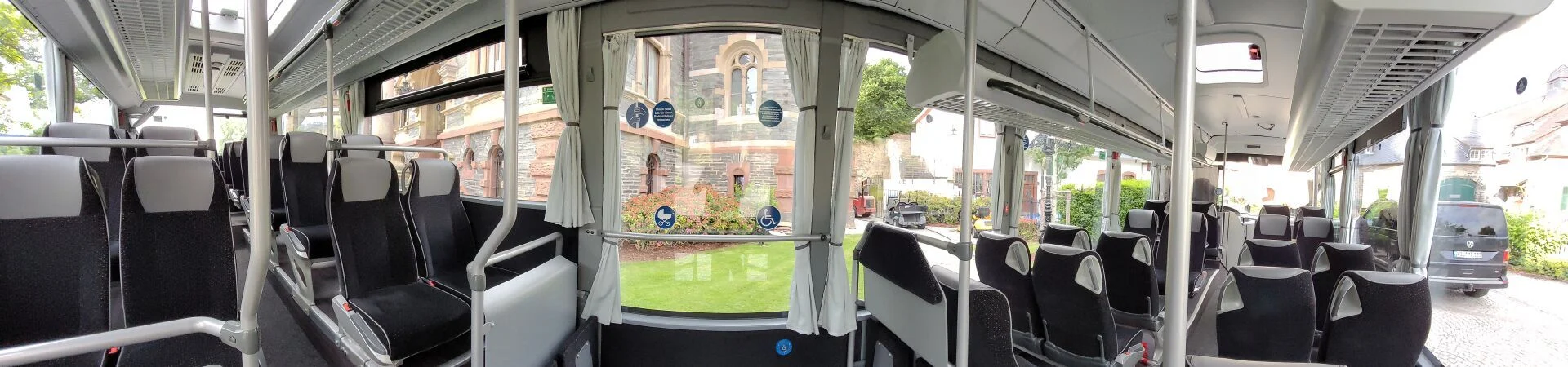 Ausflugsbus Innenraum