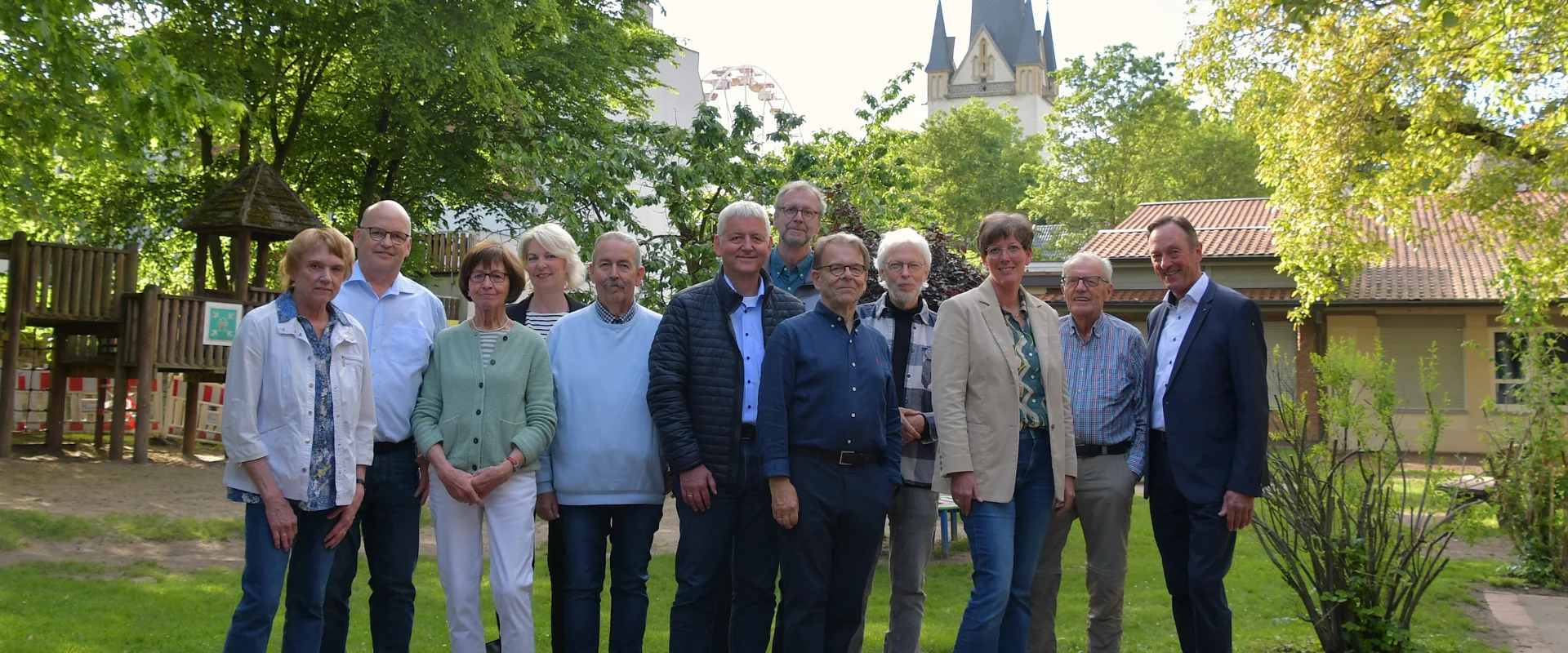 Gruppenfoto vom Vorstand und Beirat