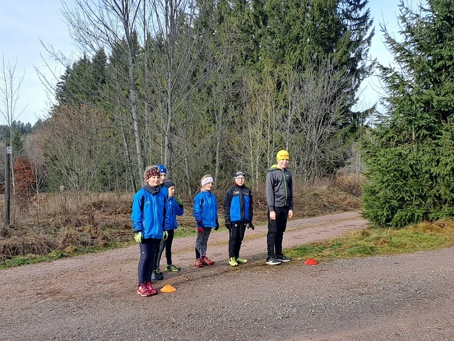 Anstatt Schneetraining - Training im Grünen am 27.12.2022