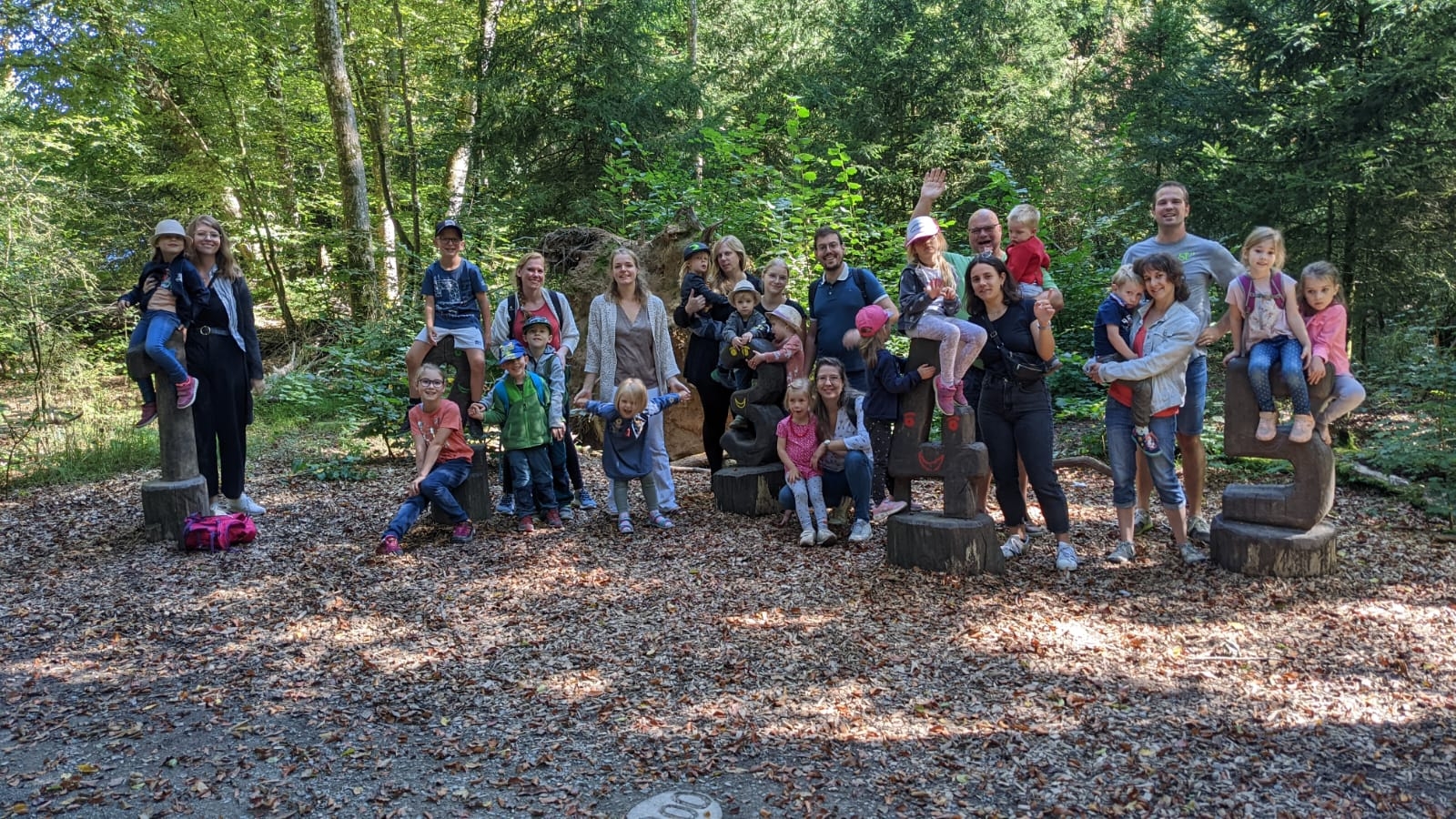Gramschatzer Wald Ausflug Kinder 2023 Gruppenbild