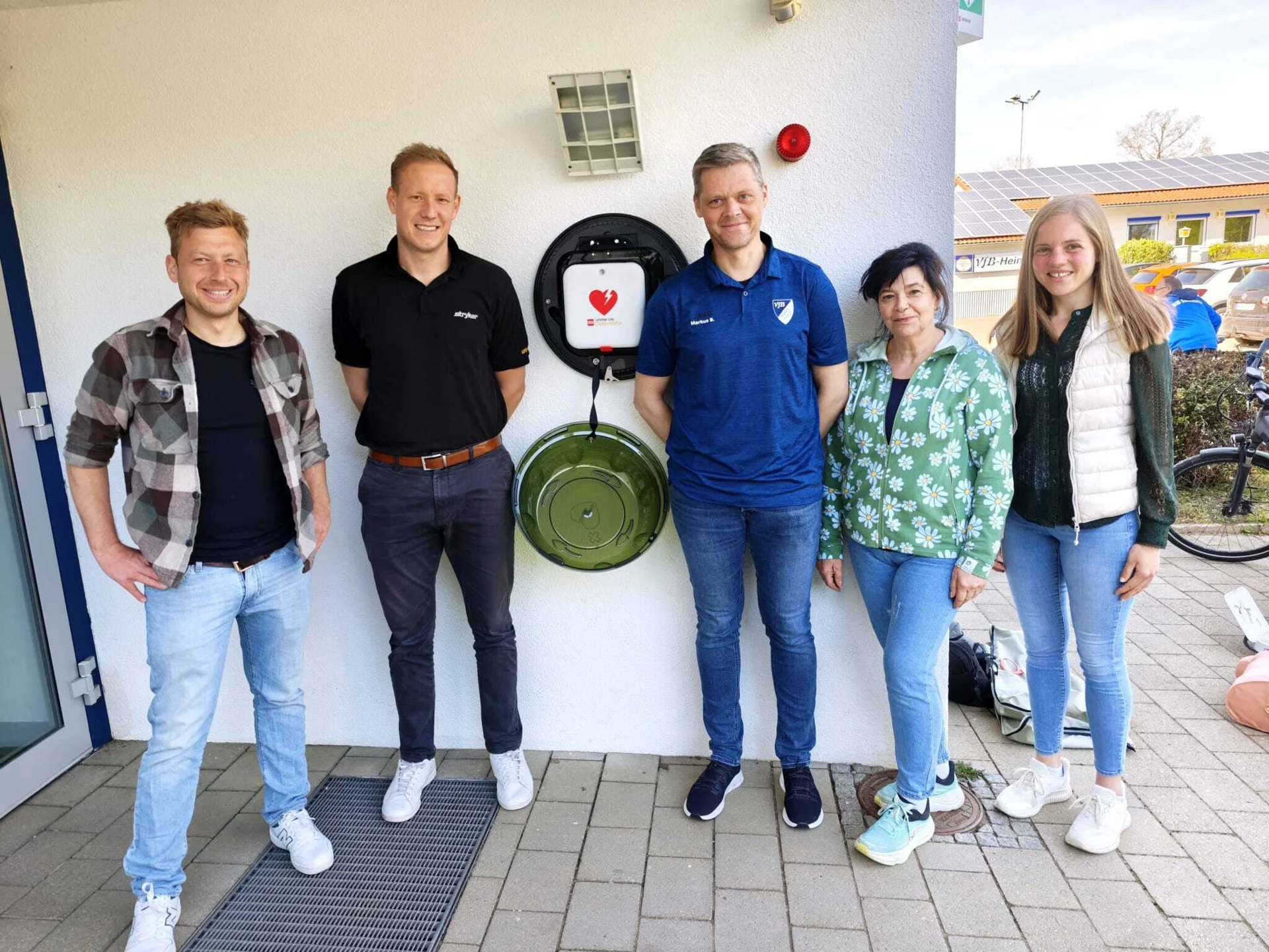 Defibrillator Elchhalle