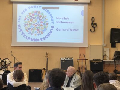 Gerhard Wiese besucht die MPS (Bild vergrößern)