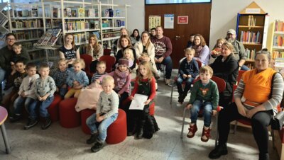 Foto zur Meldung: Viel los in der Gemeindebibliothek