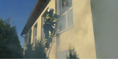 Einsatzübung in Maua (Bild vergr&ouml;&szlig;ern)
