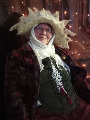 Foto zur Meldung: Märchenstunde mit Frau Holle im Stadt- und Regionalmuseum