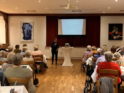 Interessante Frauen in der Lüneburger Heide / LandFrauenverein Artlenburg-Avendorf (Bild vergrößern)