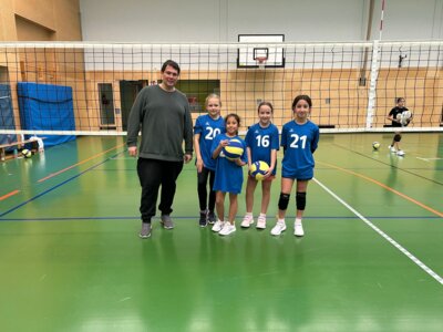 Die U12 in der heimischen Öschhalle (Bild vergrößern)