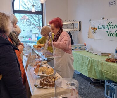 Meldung: Kreativmarkt zum Advent