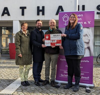 Internationaler Tag gegen Gewalt an Frauen: Gemeinsam ein Zeichen setzen (Bild vergrößern)