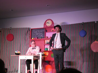 Theaterstück "KlingDing" zu Besuch
