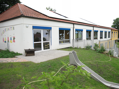 Kinderflohmarkt und Hobbykünstlermarkt