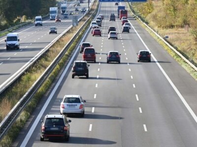 Dauerhaftes Linksfahren: Fairness aller Beteiligten gefragt (Bild vergrößern)