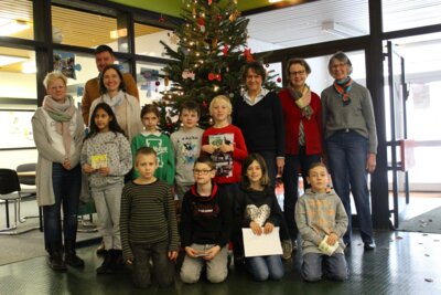 Tannenbaum für die Grundschule Lamspringe