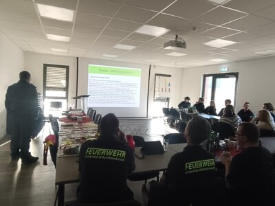 Vorschaubild zur Meldung: Fortbildung Medienarbeit in der Feuerwehr