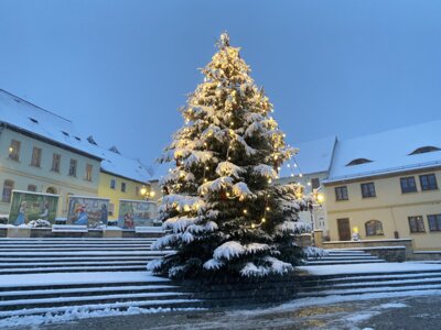 Weihnachtsgrüße der Stadt Mücheln (Geiseltal) (Bild vergrößern)