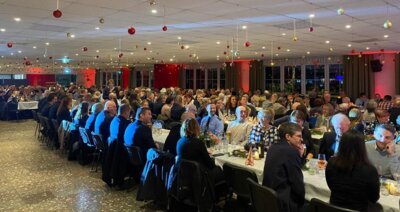 Voller Saal im Störitzland: Zum Tag des Ehrenamtes wurden die Grünheider in festlichem Rahmen begrüßt. Foto: Ariane Kaatz (Bild vergrößern)