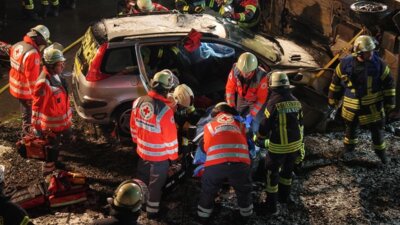Foto zur Meldung: Erfolgreiche Gemeinschaftsübung in Wittersheim: Zusammenarbeit und Einsatzbereitschaft im Fokus
