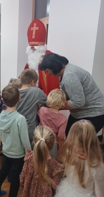 Foto zur Meldung: Nikolaus kommt ins Bürgerhaus