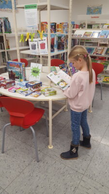 Büchereibesuch für Jahrgang 2