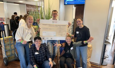Schülerfirmenmesse 2024 Früsli SGmbH (Bild vergrößern)