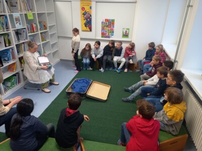 Meldung: Das Erzähltheater zu Besuch in der ESS