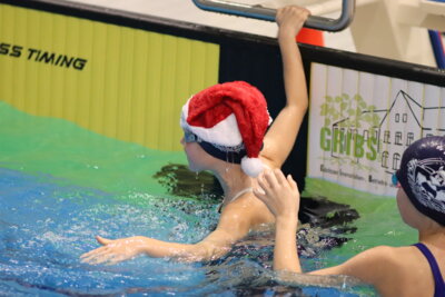 Foto zur Meldung: Adventsschwimmen in Görlitz