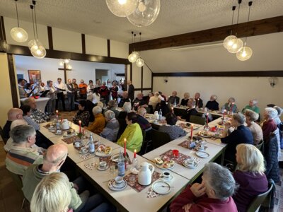 Meldung: Seniorenfeier begeistert mit vielfältigem Programm