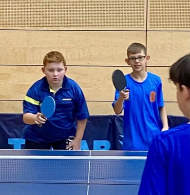 Spiel, Satz, Sieg — Landesfinale im Tischtennis von „Jugend trainiert für  Olympia“ (Bild vergrößern)