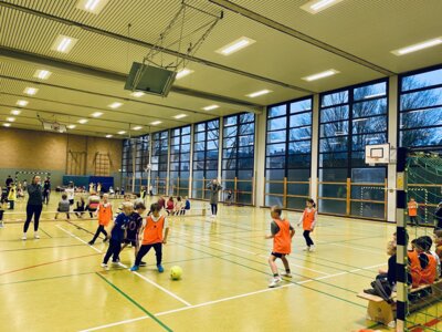 Foto zur Meldung: Nikolausturnier an der Regenbogenschule