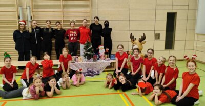 Foto zur Meldung: Weihnachtsfeier Tanzsport