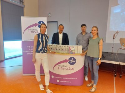 Elternversammlung der zukünftigen Siebtklässler (Bild vergrößern)