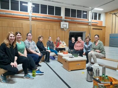 Meldung: Kleine Weihnachtsfeier bei Aerobic Fit
