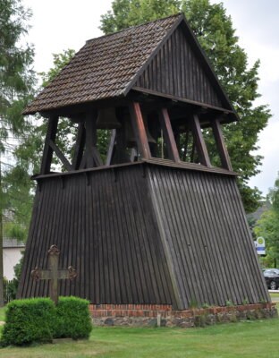 28.03.25 Wuznamne gołkojske serbske fararje. (Bild vergrößern)
