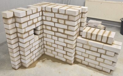 Erfolgreiche Gesellenprüfung für zwei Maurergesellen (Bild vergrößern)