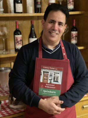 Momo Essadiq, 54 Jahre, in seinem Restaurant L´Antica Torino, besser als "Altstadtstübchen" bekannt