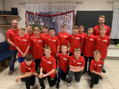 Meldung: Weihnachtsfeier der D-Junioren des ESV Lok Falkenberg