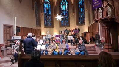 Meldung: Big Band auf dem Weihnachtsmarkt