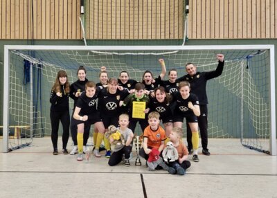 Erfolgreicher Jahreabschluss fuer #FSVFrauen (Bild vergrößern)