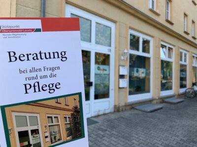 Foto zur Meldung: Pflegestützpunkt Oberspreewald-Lausitz: Geburtstagsfeier mit Tag der offenen Tür am 8. Januar