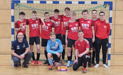 B-Junioren auf Platz zwei beim Turnier am Sonntag in Görlitz (Bild vergrößern)