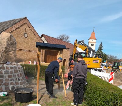 Meldung: Kriegsdenkmal - noch nicht ganz fertig