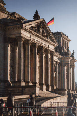 DBt, Xander Heinl - photothek, Reichstagsgebäude, Westansicht, Berlin, 06.01.20222 (Bild vergrößern)
