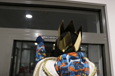 Sternsinger erstmals im neuen Rathaus (Bild vergrößern)