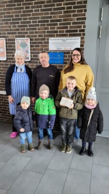 Meldung: Spendenaktion der Kita-Kinder Grebenstein zugunsten der Tafel Hofgeismar