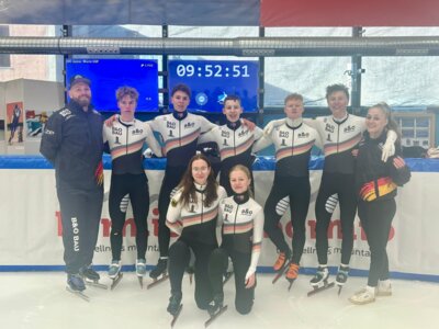 Erfolgreicher Start für das deutsche Juniorenteam im Shorttrack