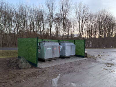 Neuer Standort für Glascontainer im Unterdorf Taura (Bild vergr&ouml;&szlig;ern)