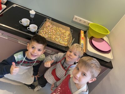 In der Weihnachtsbäckerei