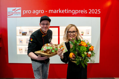 Meldung: Paul Müller und Elbe-Elster Apfelkorn gewinnen Pro Agro Marketingpreis 2025